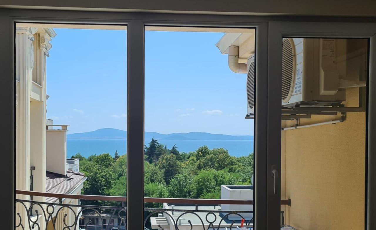 Flora Beach Private Aparthotel Pomorie Exterior photo